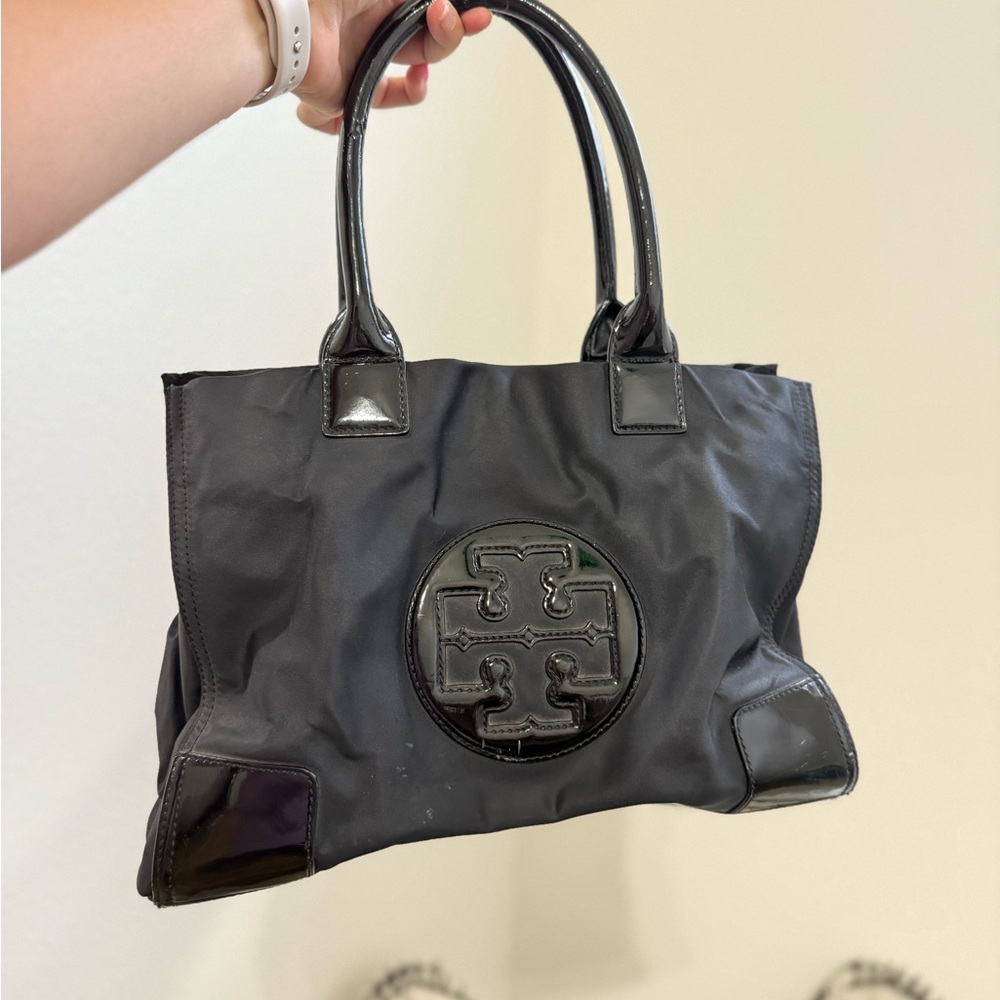Tory Burch Black Tote Bag with Versatile Design